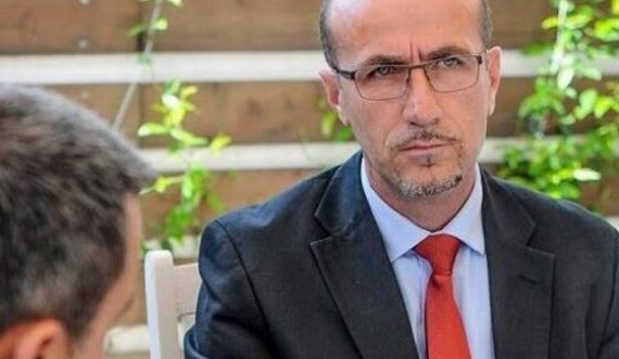  Bekim Haxhiu: Qeveria Kurti anashkaloi në procesin e vaksinimit Naser Ramadanin e Isuf Dedushajn 