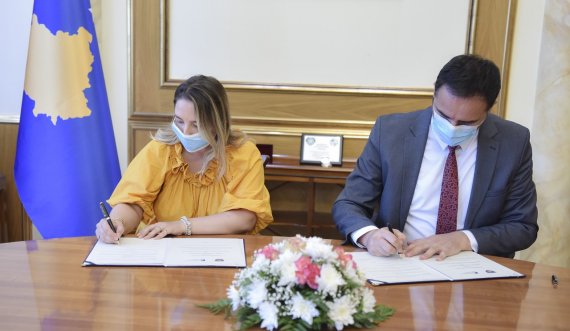 Nënshkruhet Memorandum bashkëpunimi ndërmjet Kuvendit dhe Grupit për Studime Juridike dhe Politike