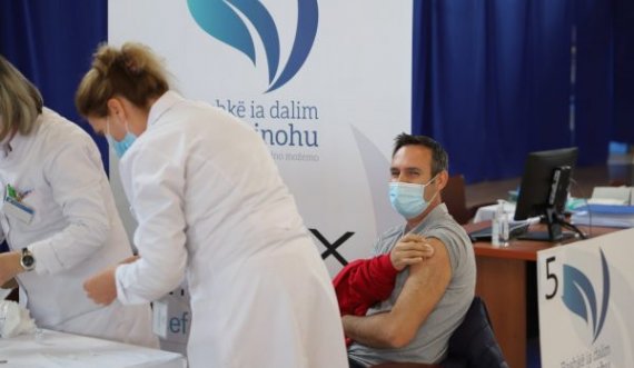  Ndërpritet energjia elektrike në sallën “Rexhai Surroi” ku po bëhet vaksinimi i qytetarëve 