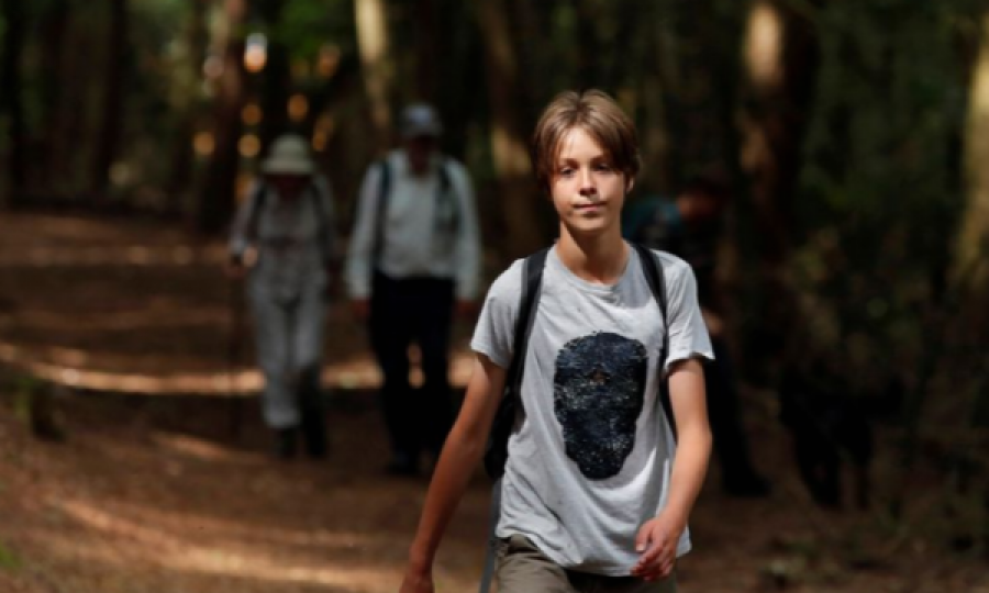  Djaloshi 11 vjeç niset këmbë për të bërë mbi 330 kilometra: Dua ta shpëtoj planetin 