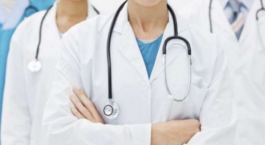 Oda e Mjekëve kërkon zbatimin e ligjit anti-COVID: Të mos përsëriten gabimet e të dëmtohen shërbimet tjera shëndetësore