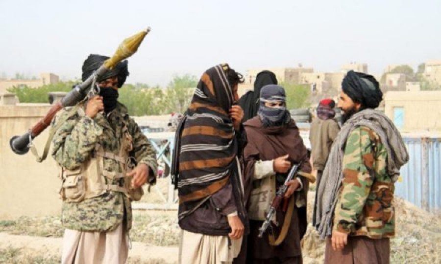 Zyrtarët në Afganistan: Talebanët po i rrëmbejnë fëmijët e luftëtarëve të rezistencës