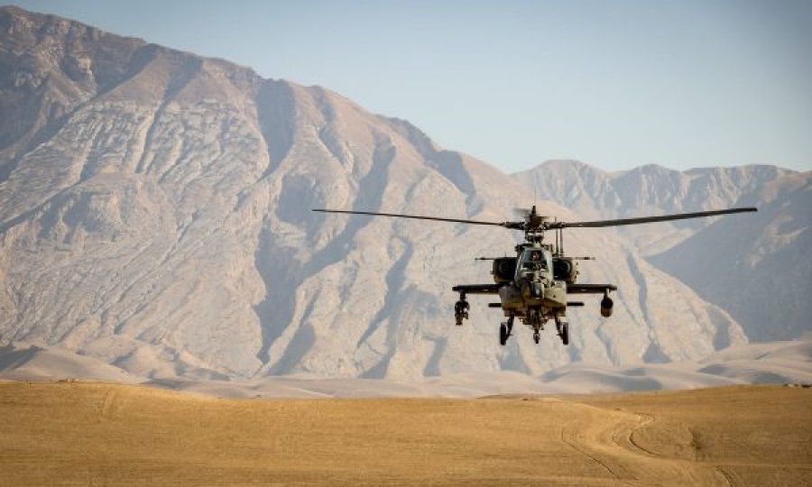 Shumë shtete nguten që të evakuojnë stafin e ambasadave në Kabul