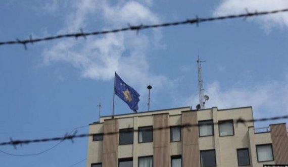  Ministria e Punëve të Jashtme: Po kontaktojmë me tre kosovarë që gjenden në Afganistan, janë në gjendje të mirë 