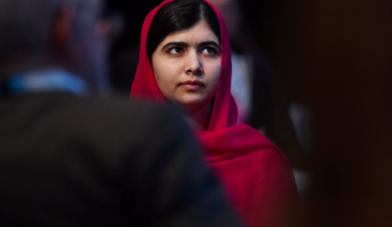 Më 2012 u qëllua në kokë nga talebanët – Malala Yousafzai reagon pas gjendjes së krijuar në Afganistan