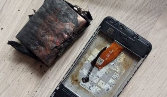  35-vjeçarit i shpërthen telefoni në dorë, përhapet zjarri në shtëpinë e tij 