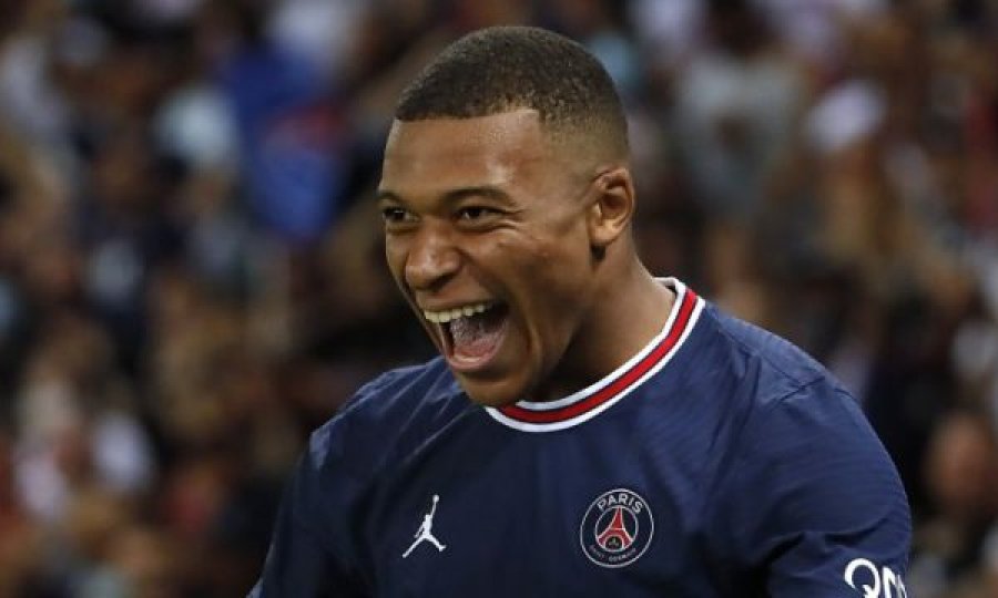  Mbappe, shokëve: “Do të qëndroj” 