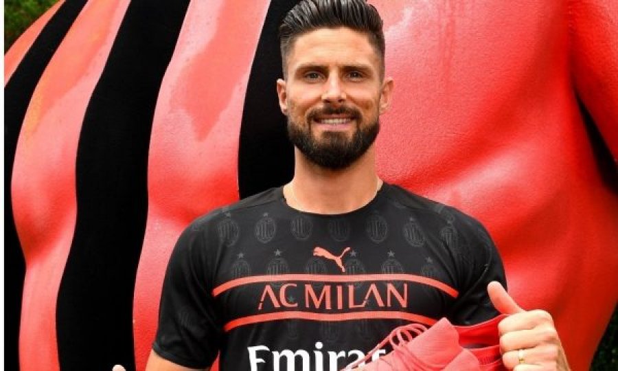 AC Milan prezanton fanellën e tyre të tretë