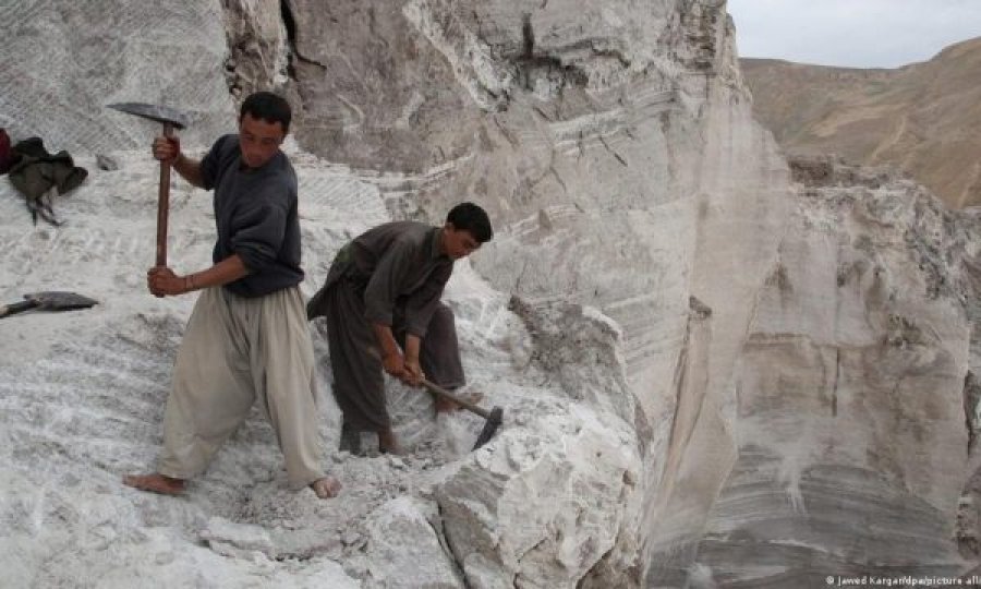 Talebanët tani kanë në duar minerale me vlerë 1 trilion dollarë për të cilat bota ka nevojë urgjente