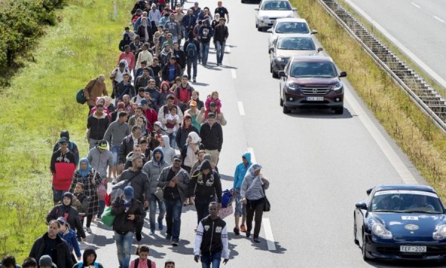  Evropa dhe frika nga një krizë refugjatësh afganë e