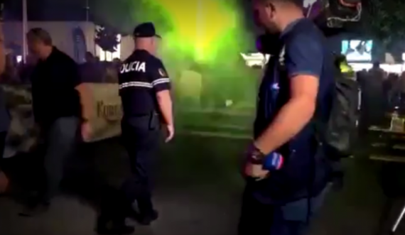 Ndërhyn Policia, koncerti i Bregoviqit nuk ndalet përkundër gazit lotsjellës
