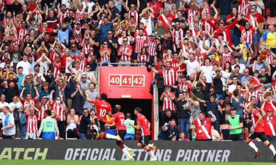 Ngec United, barazon me Southamptonin