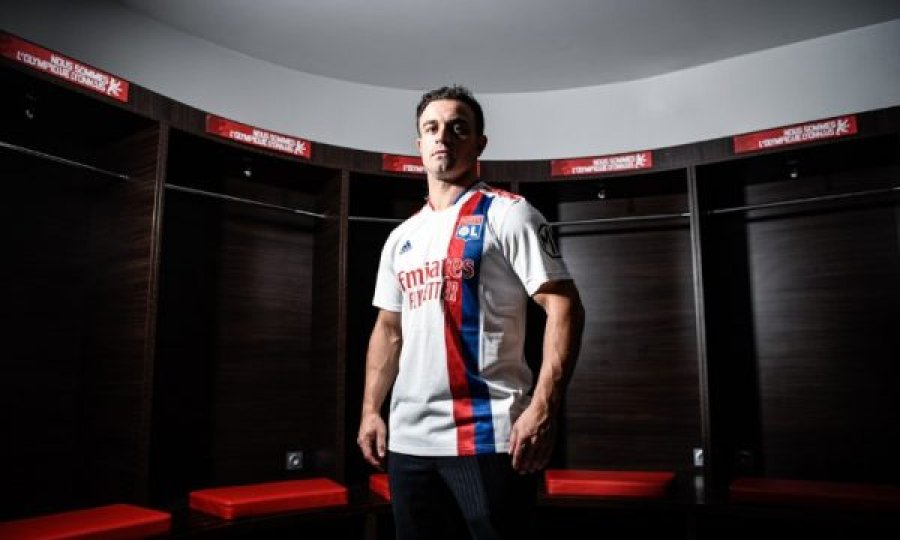 Zyrtare: Shaqiri, lojtari më i ri i Lyonit