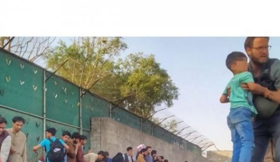 Zv/konsulli hero italian, mes plumbave shpëton fëmijët në Kabul
