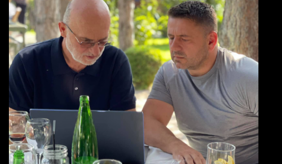 Ish-zëvendësministri i LDK-së ia përgatit programin Bekë Berishës