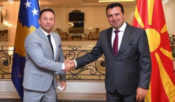 Mehaj takohet me Zaev, tregon çfarë diskutuan
