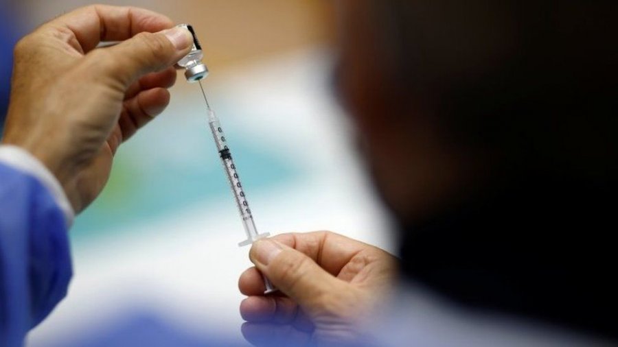  Serbia ofron dozën e tretë, mbi 80 mijë vetë e kanë marrë, bëhet edhe ndërthurje vaksinash 