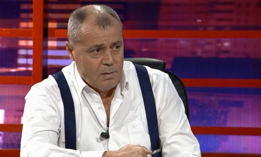 Theret me thikë djali i gazetarit Mustafa Nano