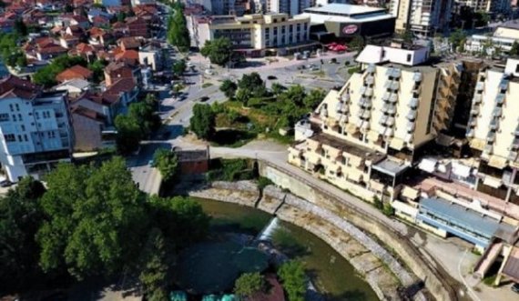 Tragjedi në familjen Hoxha, babë e bijë nga Gjakova vdesin brenda pak ditësh nga COVID-19