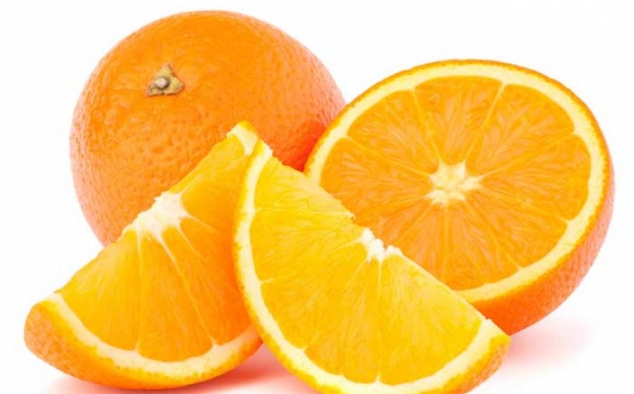 Portokallet përmbajnë sasi të mira të vitaminës A