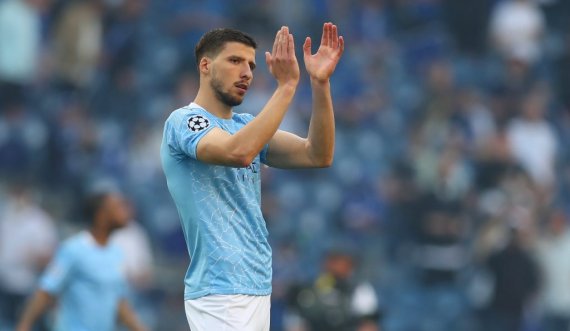 Zyrtare: Ruben Dias rinovon kontratën me Manchester Cityn deri në vitin 2027