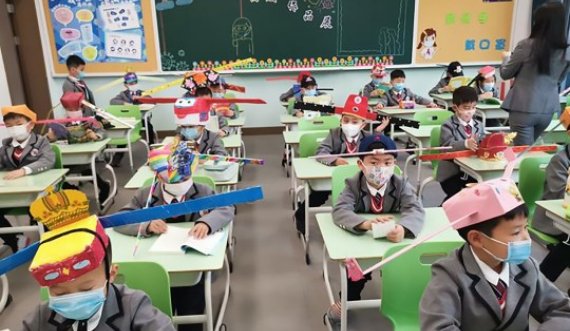  Kina vendos: S’ka provime për nxënësit e klasave të para e të dyta, dëmtojnë shëndetin mendor e fizik të fëmijës 