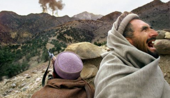 Raportohet se dy talibanë joshën një homoseksual, pastaj e dhunuan