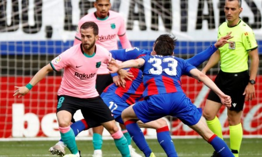 Sezoni kur Barcelona kishte përfunduar para Realit, edhe pse kishte qenë 18 pikë prapa