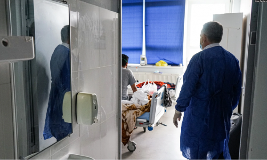  Spitalet e vendit në prag të limiteve, mbushen me pacientë edhe dhomat e personelit shëndetësor 