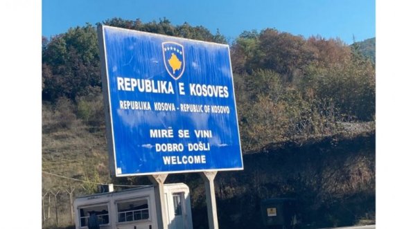 Nëse nuk jeni të vaksinuar, në kufi veç mund të përshëndeteni me Kosovën