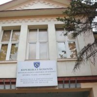 Ministria e Shëndetësisë me apel për qytetarët: Koha për vaksinim është tani