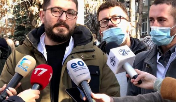 Protestojnë specializantët: Mjekët po ikin nga Kosova, momenti i fundit kur shteti duhet të reflektojë