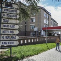 Mosmarrëveshje ndërmjet një specializanti dhe një infermieri në QKUK, shoqërohen në polici