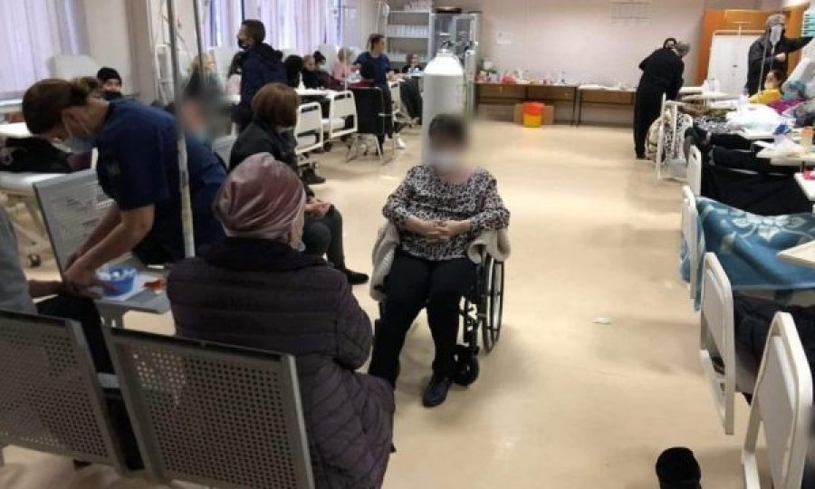 Grevat në spitale: Pacientët me kancer nuk marrin trajtim, presin me orë të tëra nëpër korridore