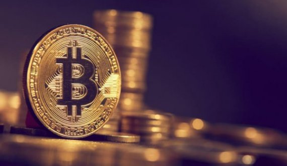 Portofoli i bitcoin aktivizohet pas 8 vjetësh