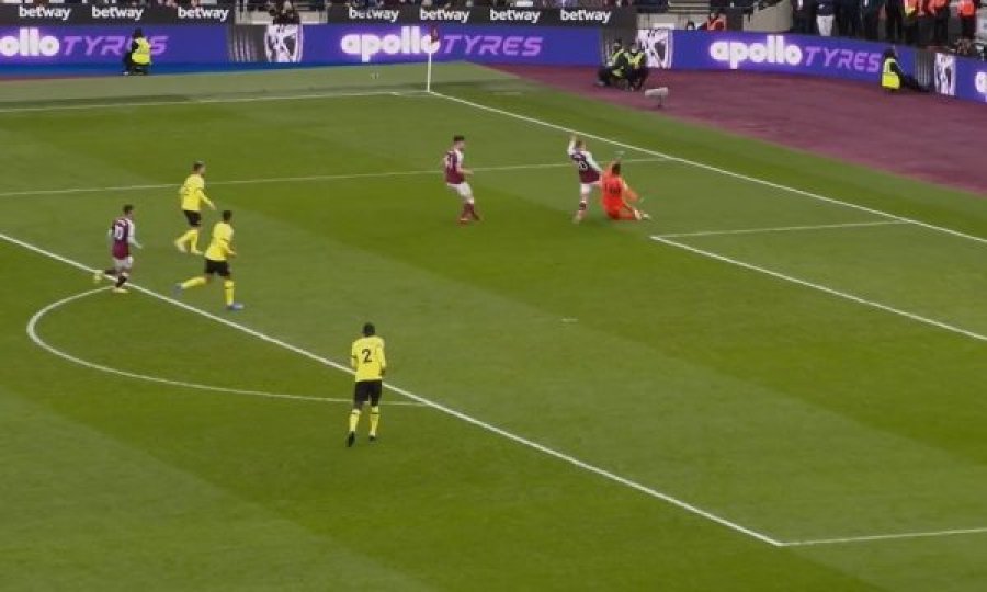 Mendy shkakton penalty skandaloze, barazon West Ham