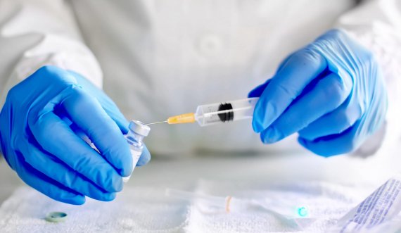 3 mijë e 236 vaksina Anti-COVID janë dhënë në 24 orët e fundit në Kosovë