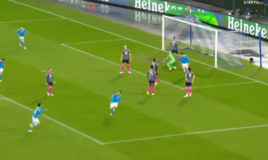 Elmas shënon golin e dytë për Napolin kundër Leicester