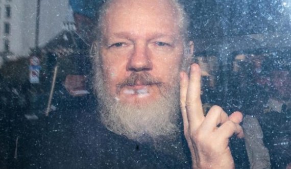 ShBA-ja fiton rastin në Britani për ekstradimin e Julian Assange-s