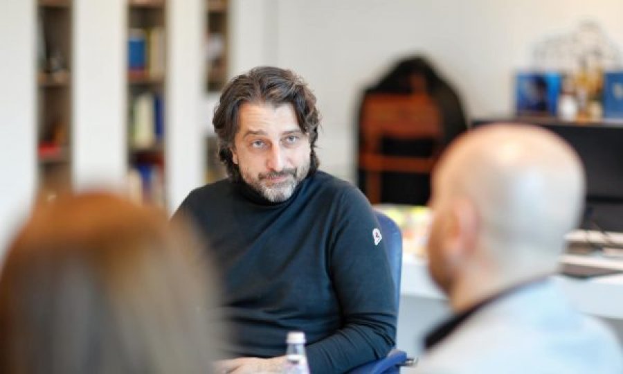 Rama zhvillon një “takim urgjent” me drejtorin e KEDS-it