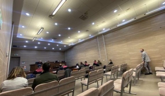 Vendosën granata dorë e bombola gazi në një lokal në Prishtinë, dyshton gjykimi ndaj të akuzuarve