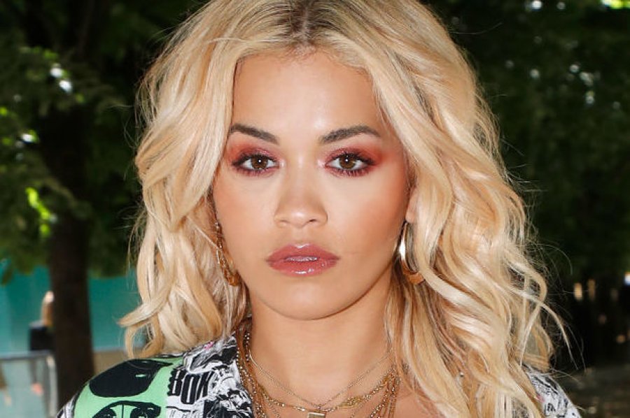 Rita Ora ua uron Krishtlindjet