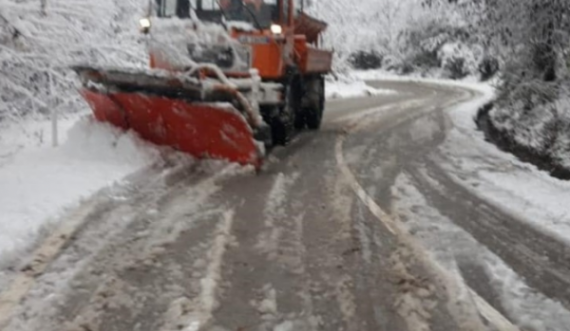 Zhbllokohet rruga Prizren-Prevallë, ministria ka një thirrje për ngasësit e automjeteve