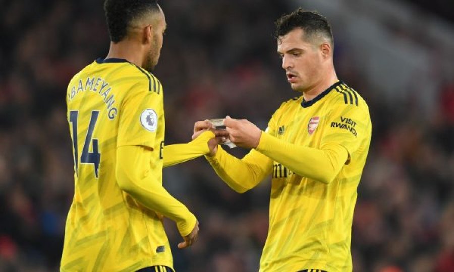 Pas Xhakës, edhe Aubameyang pritet ta humbë shiritin e kapitenit në Arsenal