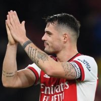 Befason Xhaka, nuk e voton as Messin as Lewandowskin për futbollistin më të mirë të vitit