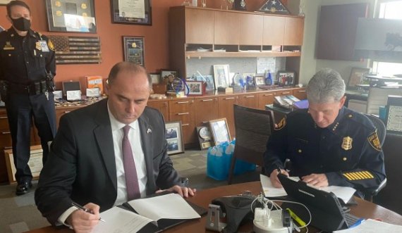Policia e Kosovës dhe ajo e Texasit arrijnë marrëveshje për luftën kundër krimit të organizuar