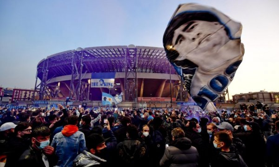 Vajza e Maradonës nuk lejohet brenda stadiumit të Napolit që mban emrin e babait të saj