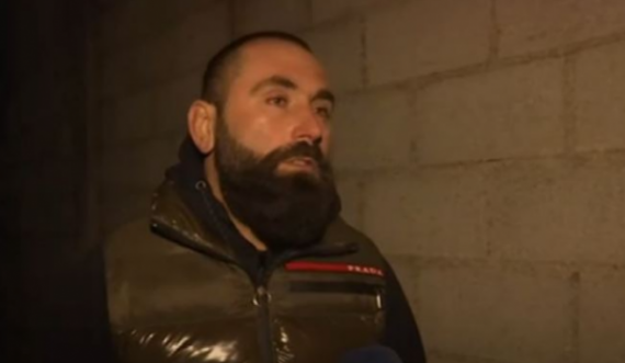 Vdiq pasi i ra një dru në kokë, vëllai i viktimës rrëfen ngjarjen