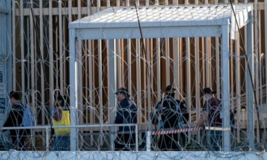 Brenda muajit vdiqën 17 emigrantë, tha komisari për refugjatë