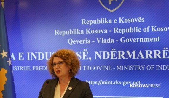 Ministrja Hajdari thotë se Serbia po vendos barriera ndaj Kosovës, paralajmëron masa të njëjta